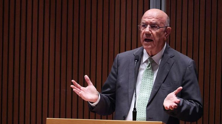 Μάκης Κεραυνός: Καμία ανησυχία για τον φόρο 15% - «Η κυβέρνηση δεν έχει καμία πληροφόρηση για ενδεχόμενη αποχώρηση εταιρειών» 14:04 - 03 Σεπτεμβριου 2026