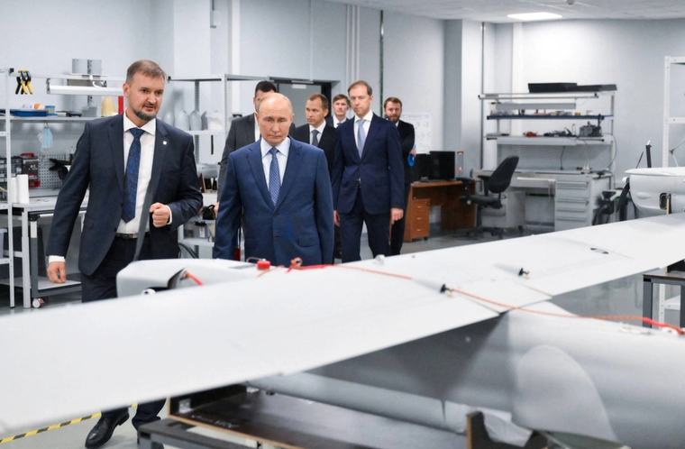 POLITICO: Μυστική κινεζική «γραμμή ζωής» για τα ρωσικά drones