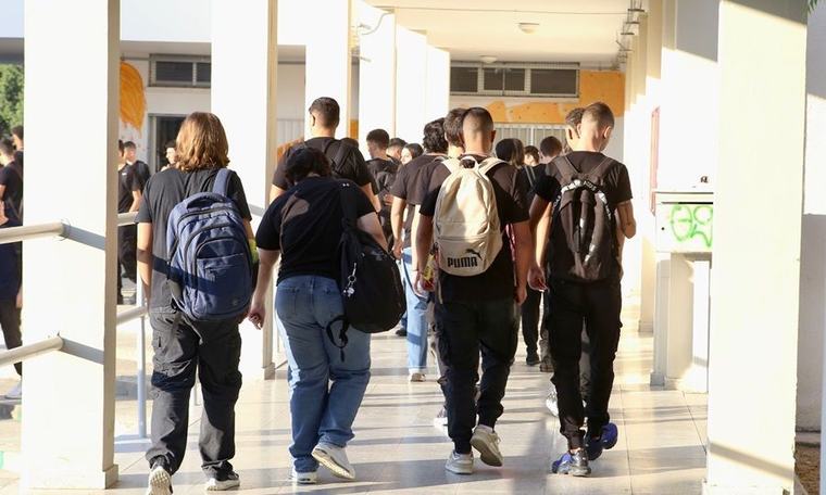 Χτυπά τη Δευτέρα το κουδούνι για 41.280 της Μέσης Εκπαίδευσης